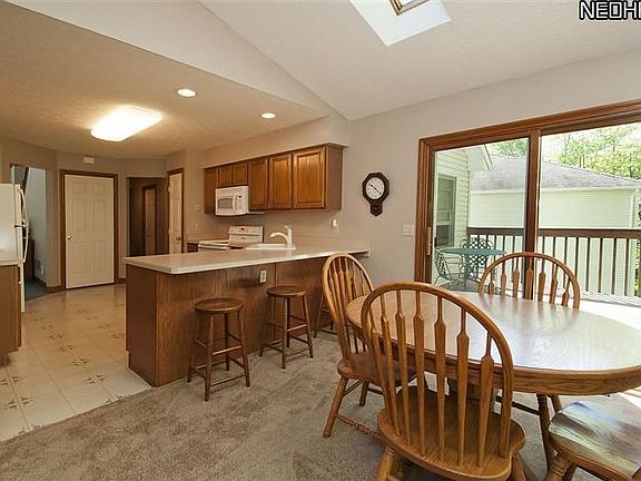5th image of 2475 Winesap Dr