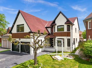 2666 Burnford Trl, Mississauga, ON L5M 5E1