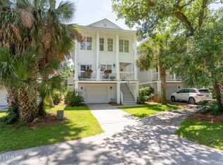 692 Bonito Rd, Saint Helena Island, SC 29920
