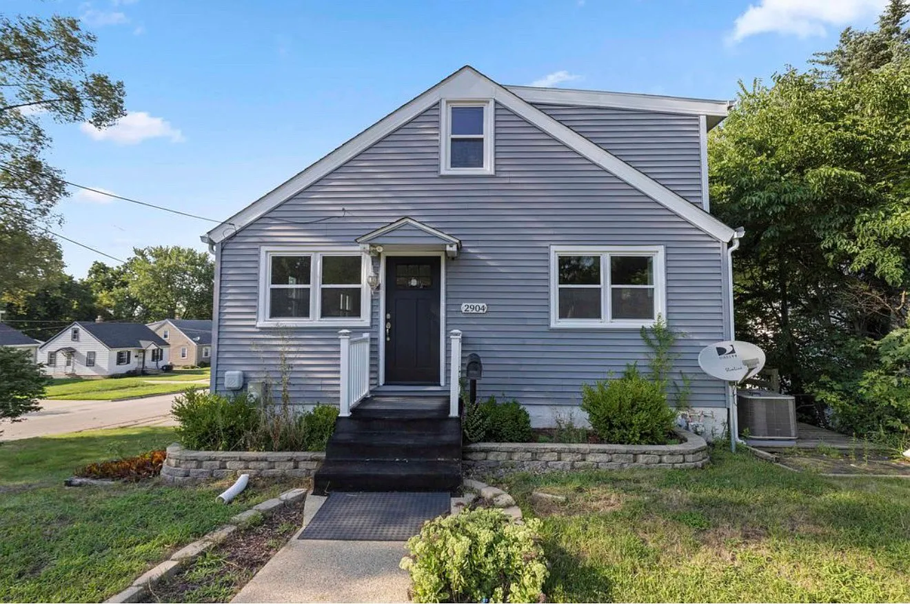 5 bed, 1650 sqft, $2,250 — Photo 1