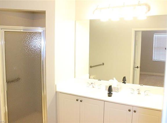 3rd image of 1518 SW 50th St APT 102