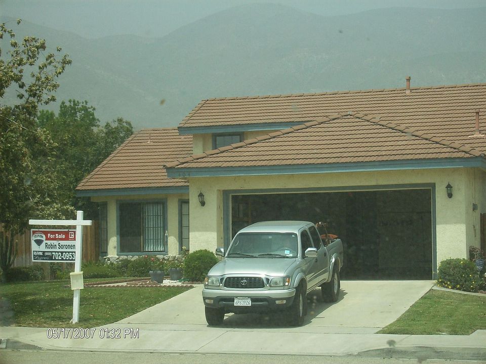 2nd image of 1404 Reservoir Dr