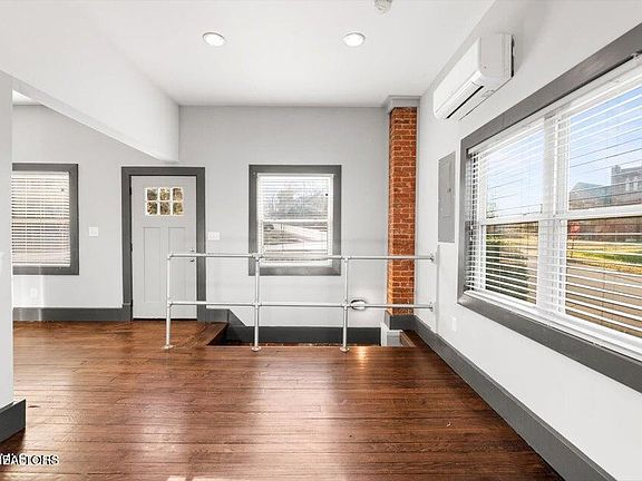 3rd image of 324 8th St