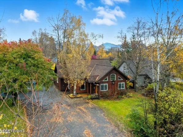 2635 Latouche St, Anchorage, AK 99508