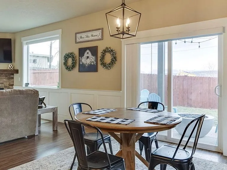 3415 NE Marys Grace Ln — Photo 13