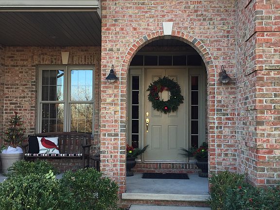 Exterior - Front Entry