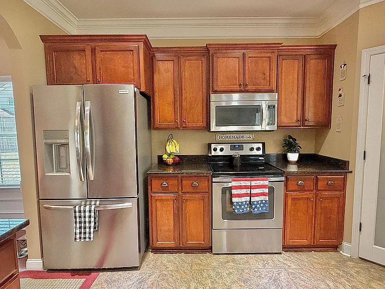 470 Briarcrest Dr NE — Photo 7