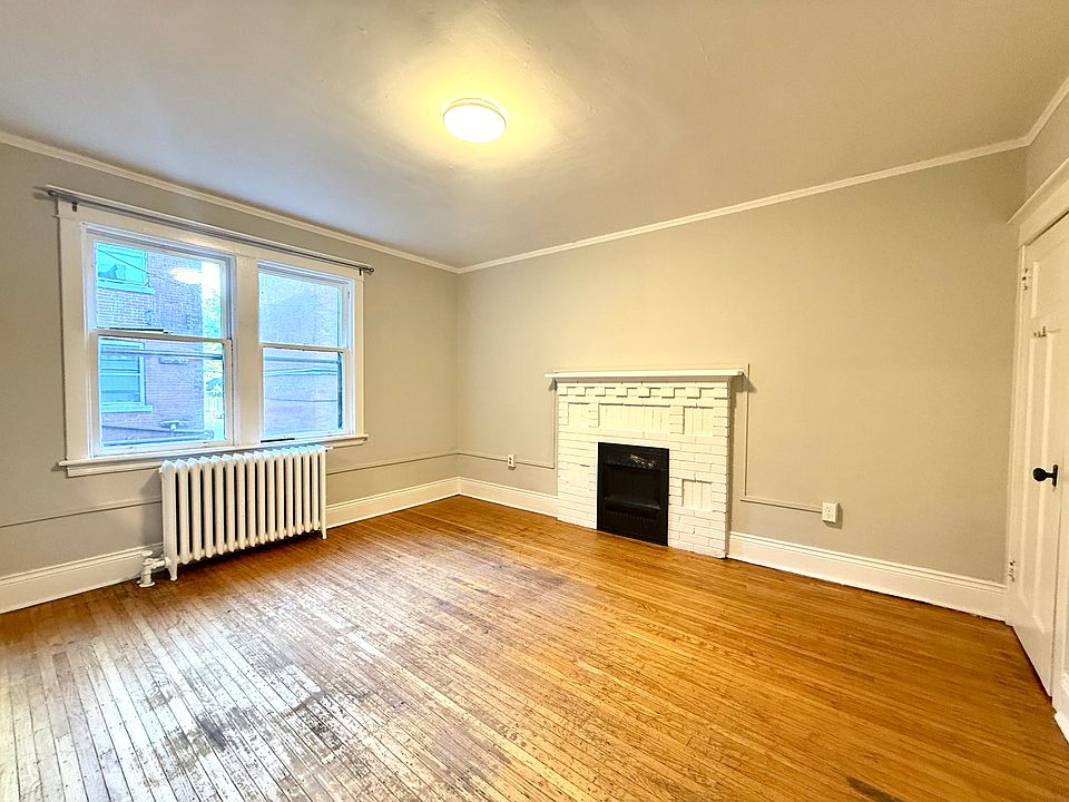 1st image of 94 East Ave S #15