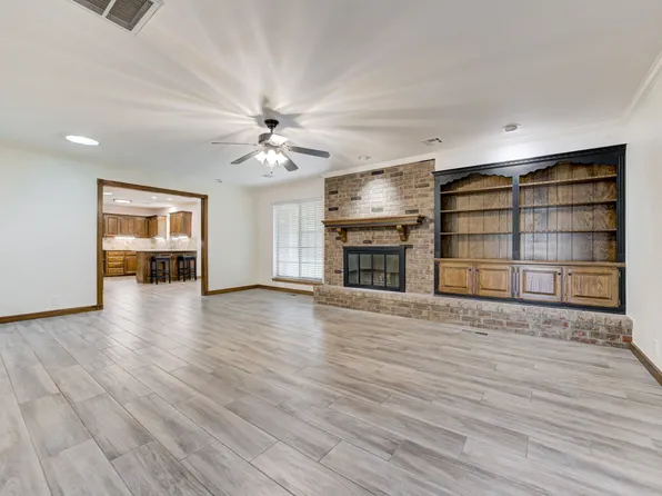 2908 Hemingford Ln, Oklahoma City, OK 73120
