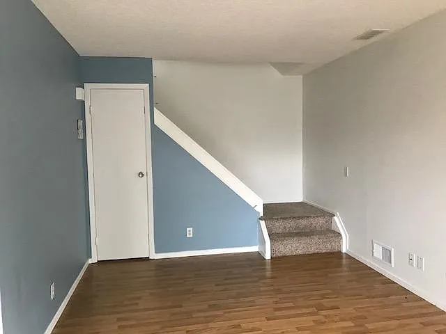 9005 E Lehigh Ave #3 — Photo 4