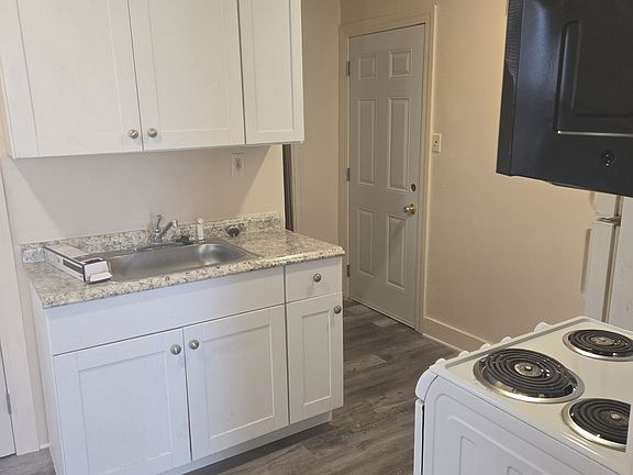 4th image of 1003 W 8th St APT 2A