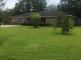 186 Rolling Hills Dr, Lumberton, TX 77657