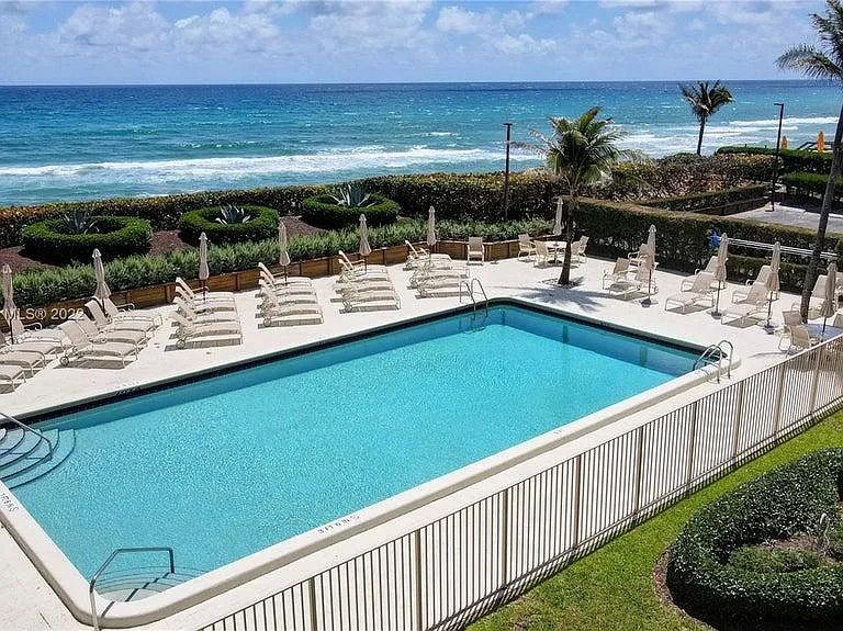 3200 S Ocean Blvd #C501 — Photo 41