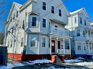 52 Robin St, Providence, RI 02908