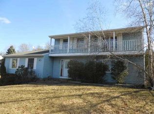 98 Creek Rd, Staatsburg, NY 12580