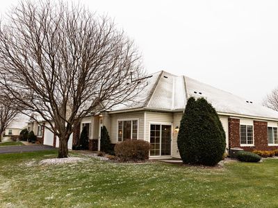 5923 Prairie Ridge Dr, Shoreview, MN, 55126