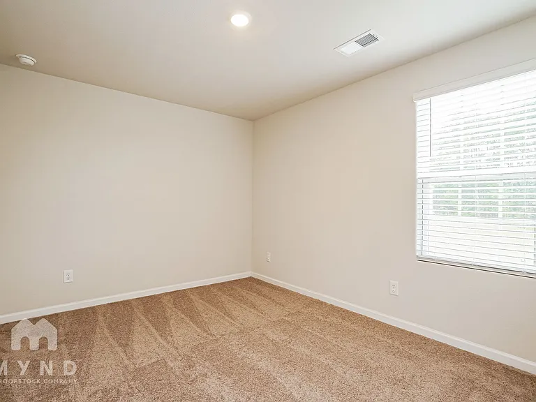 104 Everglade Way — Photo 18