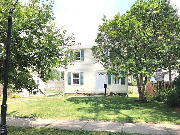 3rd image of 235 S Mason St