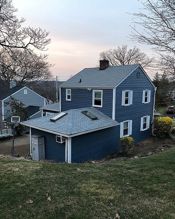 2nd image of 41 Greenvale Cir