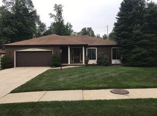 10979 Antietam Rd, Parma Heights, OH 44130