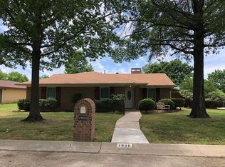 1900 Wisteria St, Denton, TX 76205