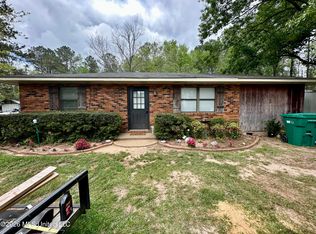 4027 Silverton Trl SE, Jayess, MS 39641