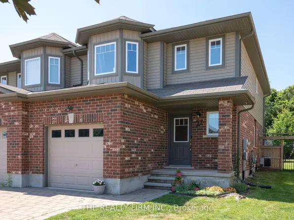 27 Leesboro Trl, Thames Centre, ON N0M 2P0