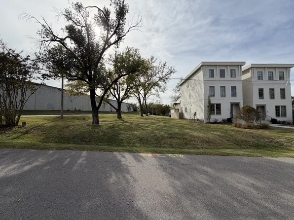 501 W Bend Dr, Nashville, TN 37209
