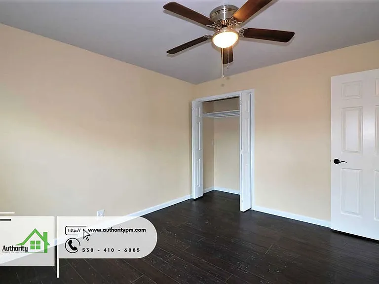 875 Lakeview Dr — Photo 25