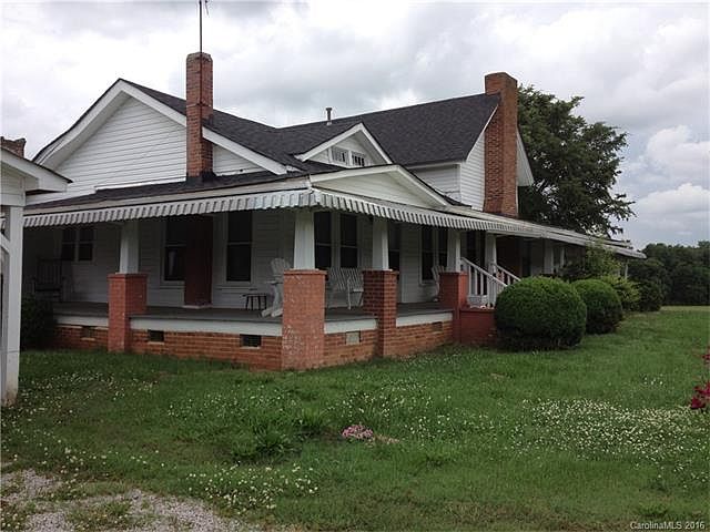 2nd image of 3814 Gilboa Rd