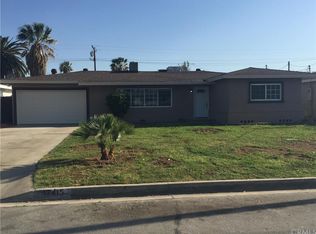 17415 Hibiscus St, Fontana, CA 92335