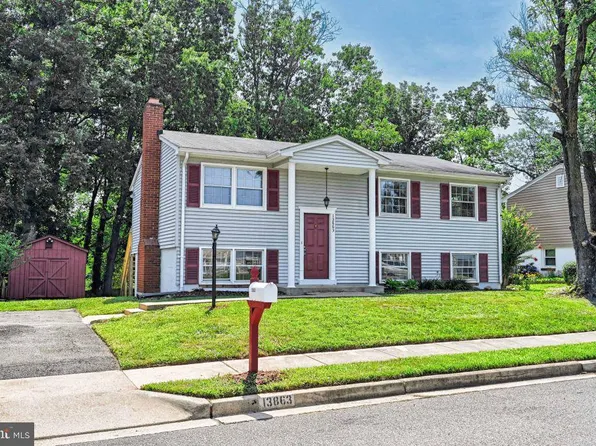 13863 Langstone Dr, Woodbridge, VA 22193