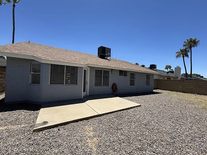 1010 W Sequoia Dr — Photo 22