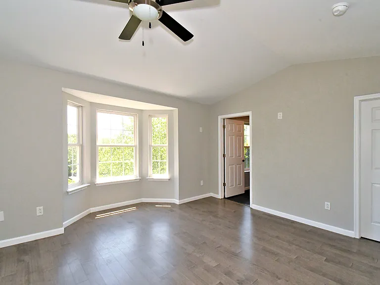 18 Norsham Way #1 — Photo 16