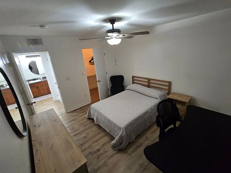 1385 W University Ave #10-279 — Photo 17