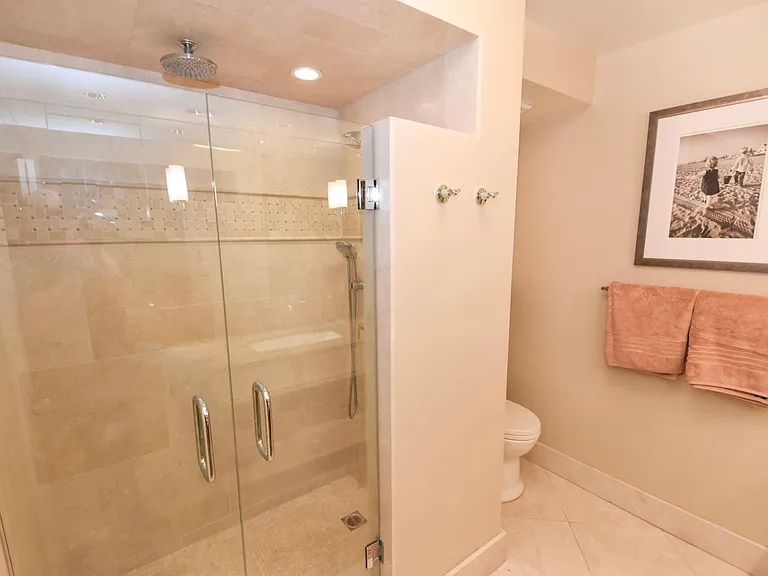 1750 Avenida Del Mundo #1406 — Photo 16