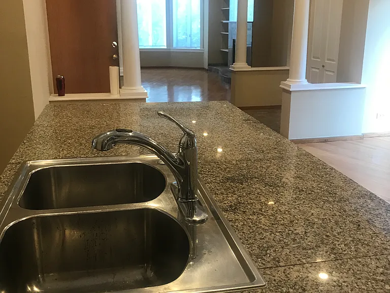 421 W North Ave #3F — Photo 10