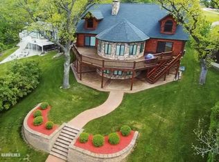 13A3 Mustang Ln, Apple River, IL 61001