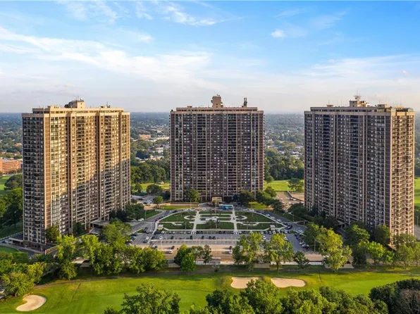 269-10 Grand Central Pkwy #29S, Floral Park, NY 11005
