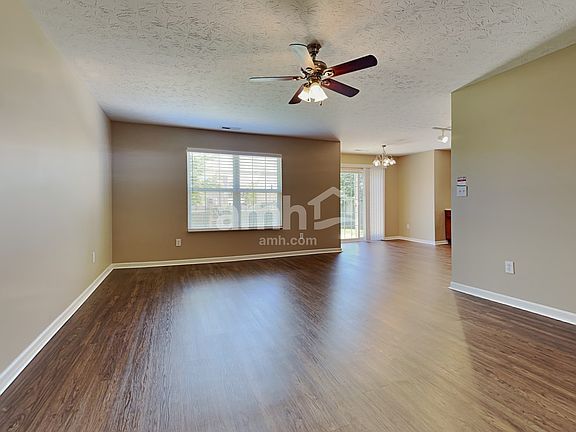 3rd image of 5249 Montavia Ln