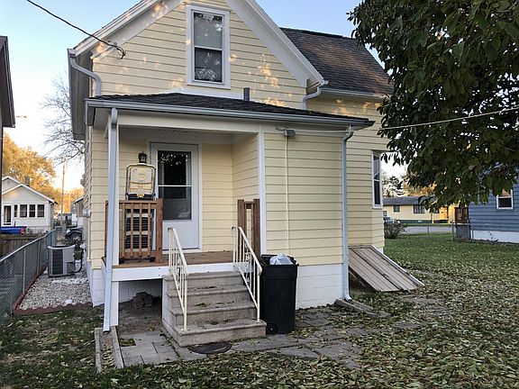 3rd image of 1914 S 11th St