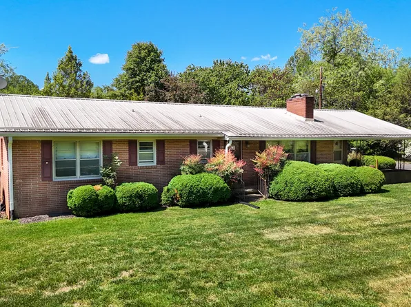 11830 Ararat Highway Claudville Va #24076, Claudville, VA 24076