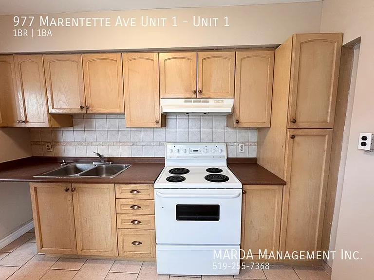977 Marentette Ave #1 — Photo 12