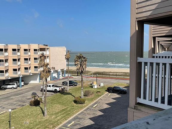 5th image of 3938 Surfside Blvd Unit 2329