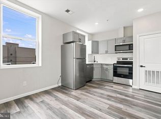 623 W Oxford St #2F, Philadelphia, PA 19122