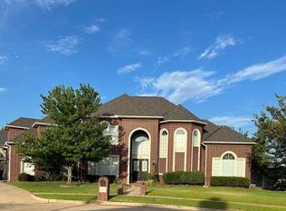 1905 Windermere Dr, Norman, OK 73072