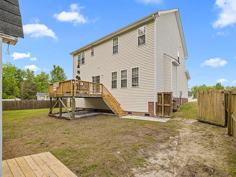 210 Dartmoor Trl — Photo 46