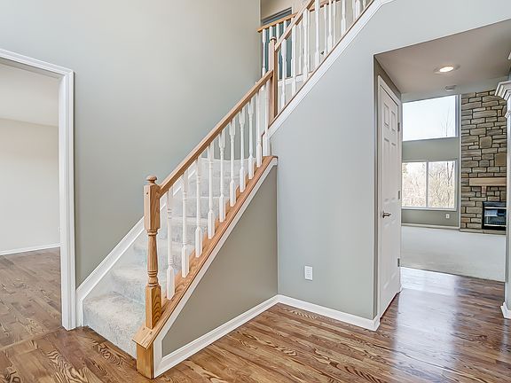 5th image of 5086 Tinewood Dr