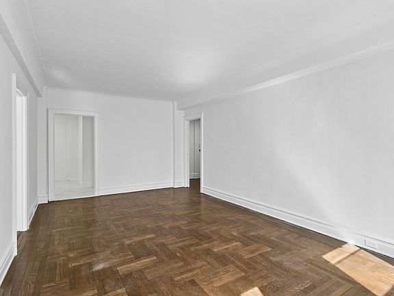 5th image of 915 W End Ave APT 802