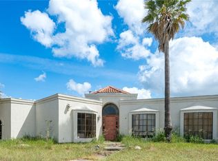 643 N Pirate Blvd, Sinton, TX 78387